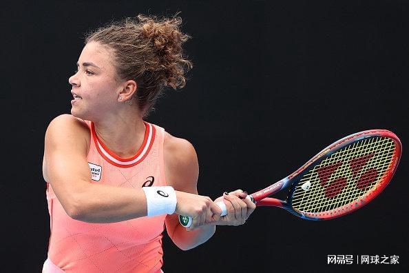 隆官方球探 隆官方球探