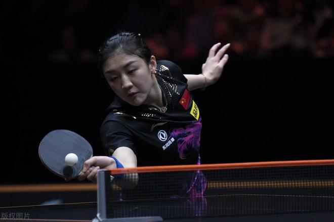 效力海外的 效力海外的