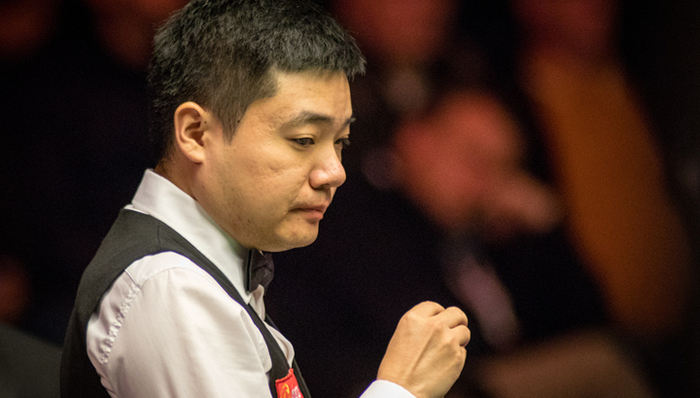 尽管被迫摔 尽管被迫摔